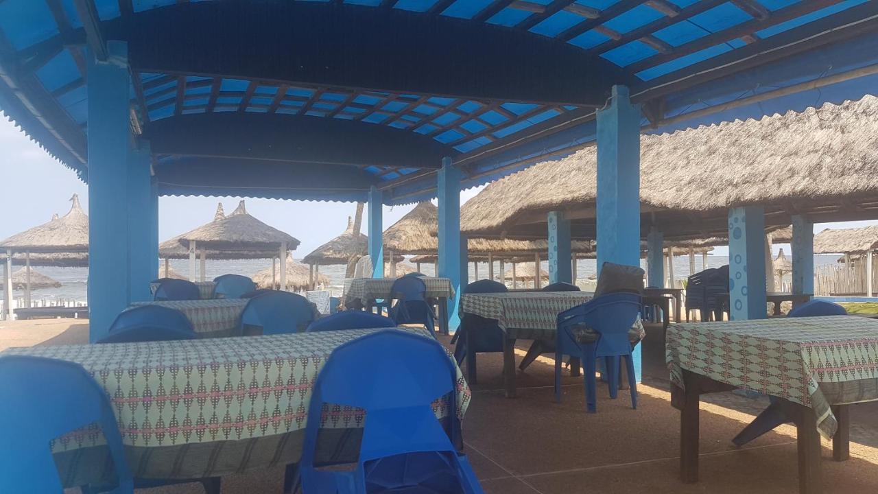 Capriccio Hotel Grand-Bassam Екстериор снимка