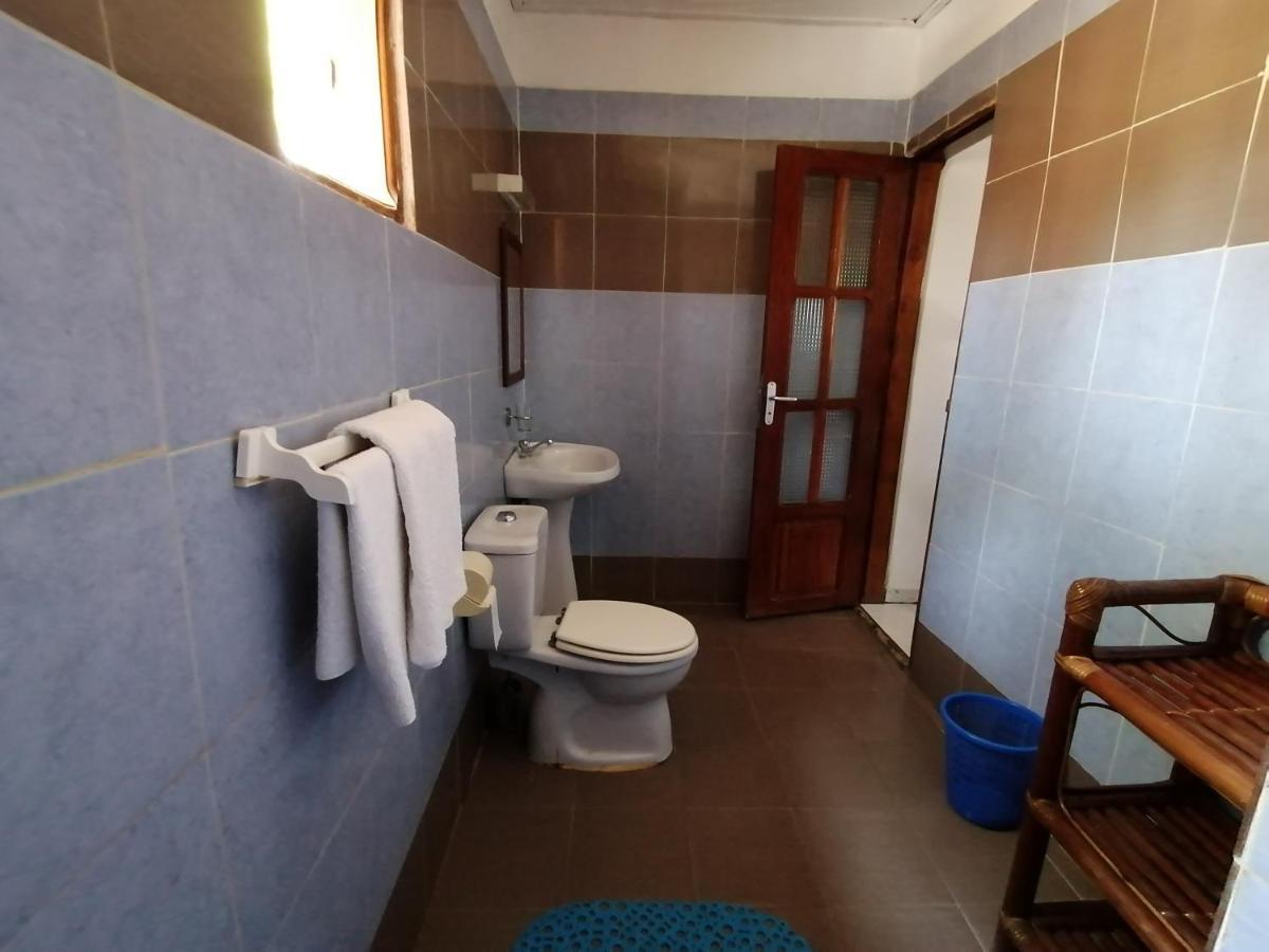 Capriccio Hotel Grand-Bassam Екстериор снимка